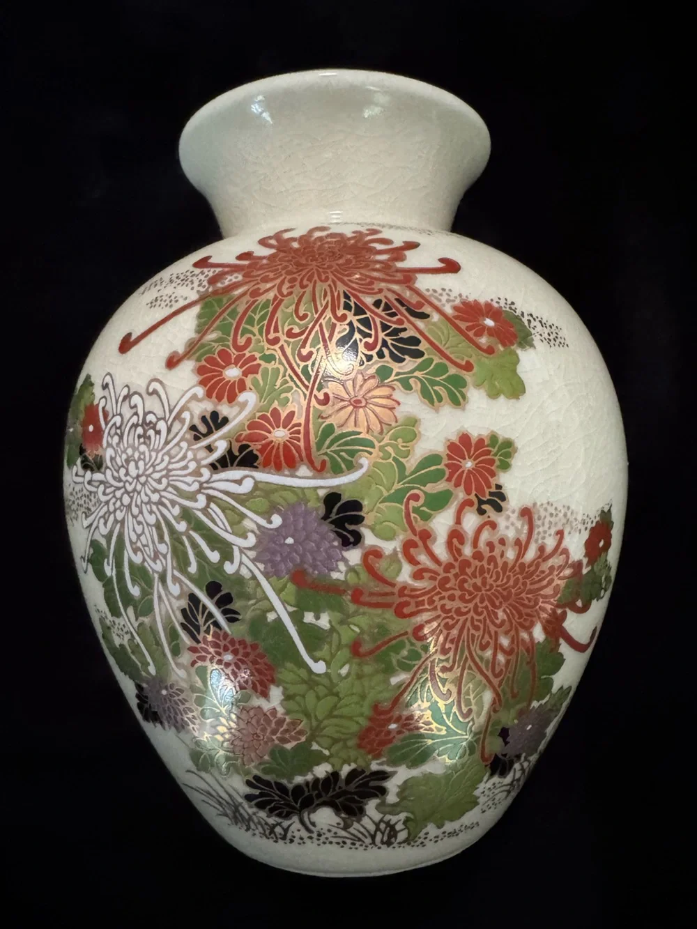 Vintage Japanese Hand Painted Chrysanthemum Vase – Crackle Glaze Porcelain